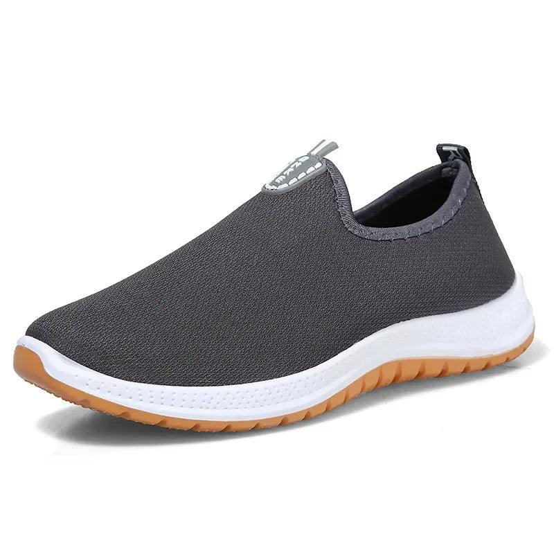 022 Lazer Esportes Sapatos de Pano Malha Masculina Respirável Sola Macia Tênis de Corrida