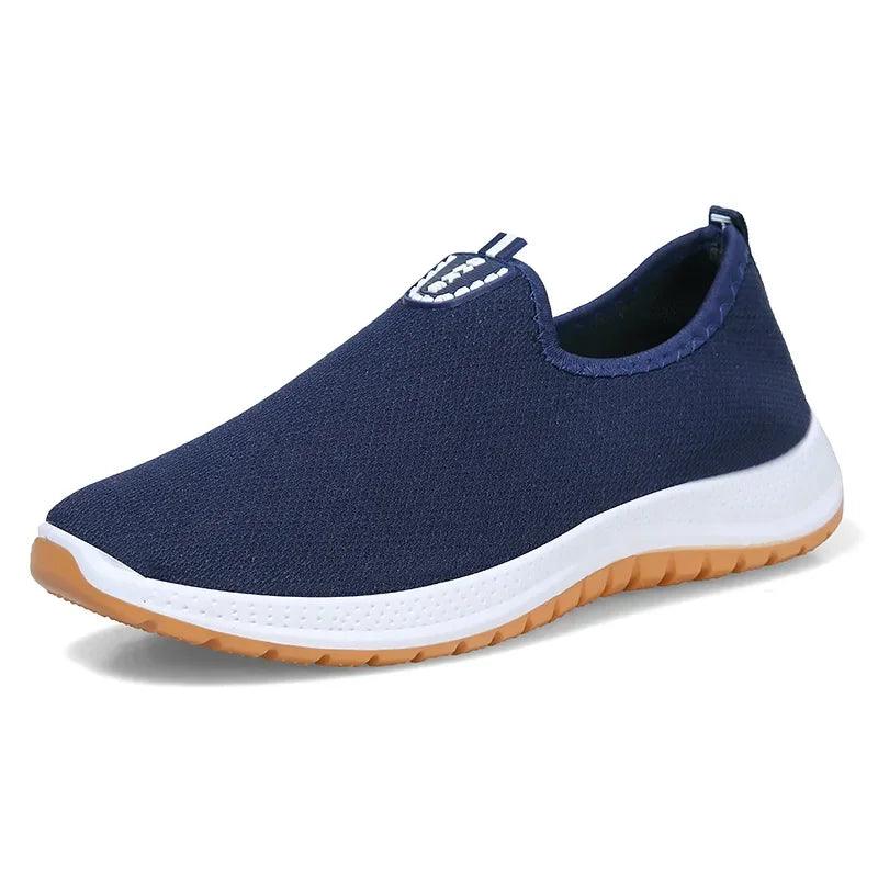 022 Lazer Esportes Sapatos de Pano Malha Masculina Respirável Sola Macia Tênis de Corrida